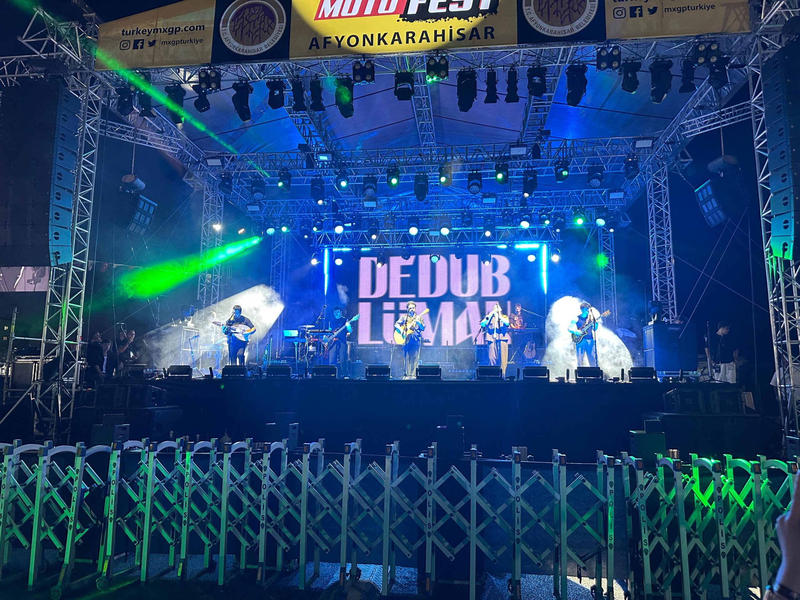 Afyonkarahisar Valiliği ve Afyonkarahisar Belediyesi iş birliğiyle düzenlenen Motofest, renkli
