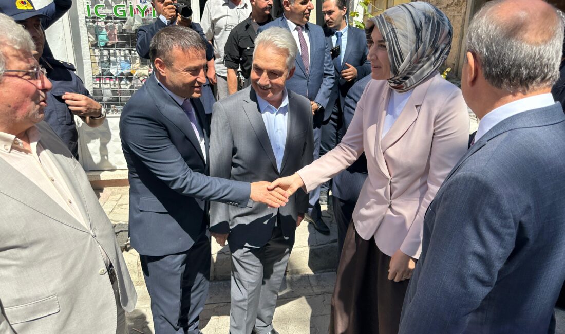 Afyonkarahisar Valisi Doç. Dr. Kübra Güran Yiğitbaşı, Bolvadin ilçesinde bir