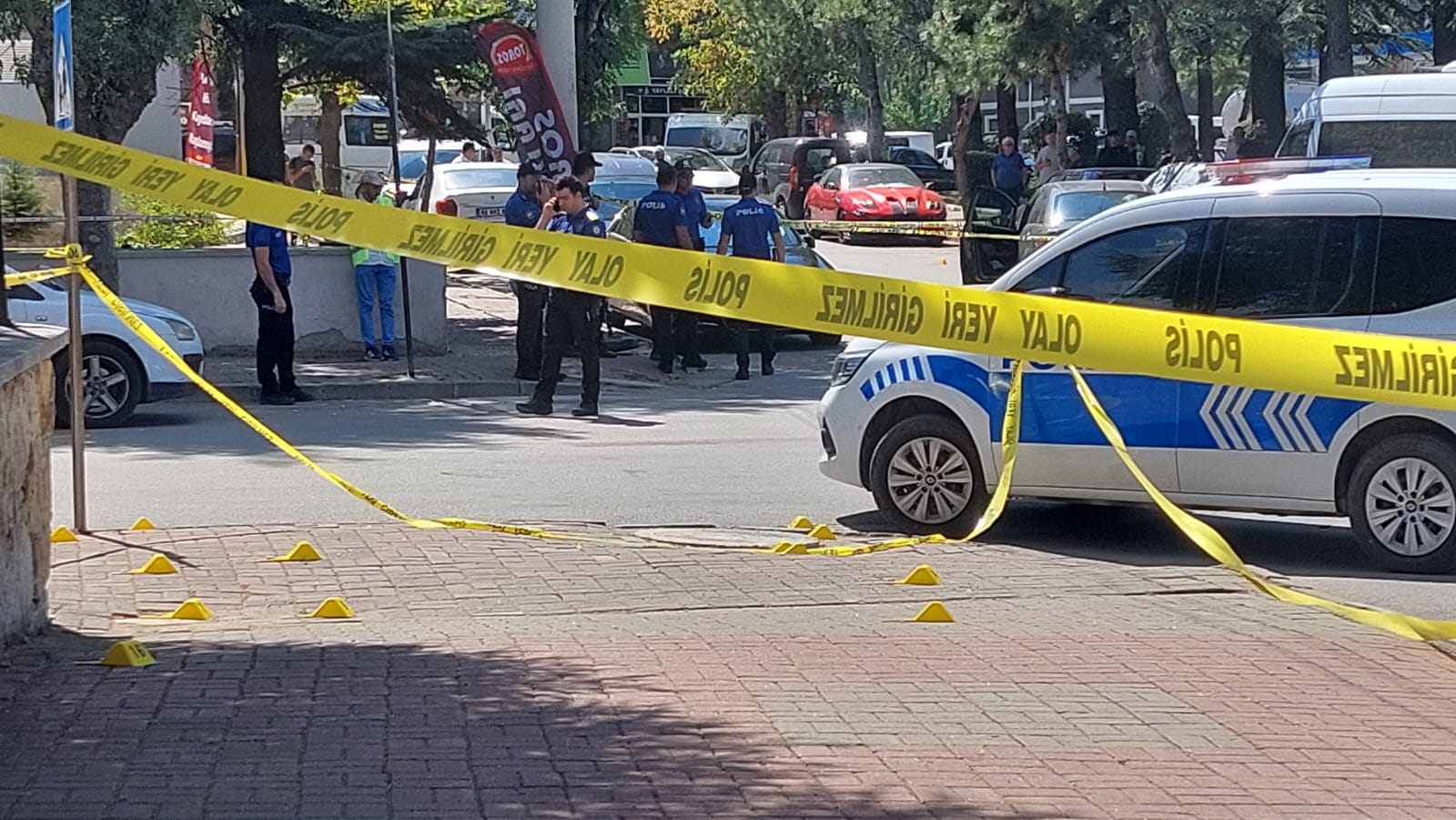 Afyonkarahisar'da boşanma sonrası yaşanan silahlı saldırıda yaralananlardan acı haber geldi.