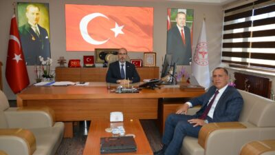 Afyonkarahisar Devlet Hastanesi Başhekimliği görevine atanan Uzm. Dr. Osman Acar,