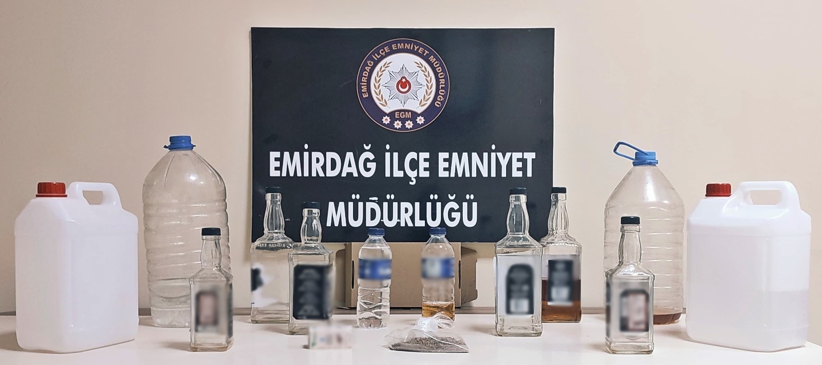 Emniyet Müdürlüğü görevlilerimizce sorumluluk alanımızda kaçakçılık faaliyetlerinin önlenmesine yönelik yapılan