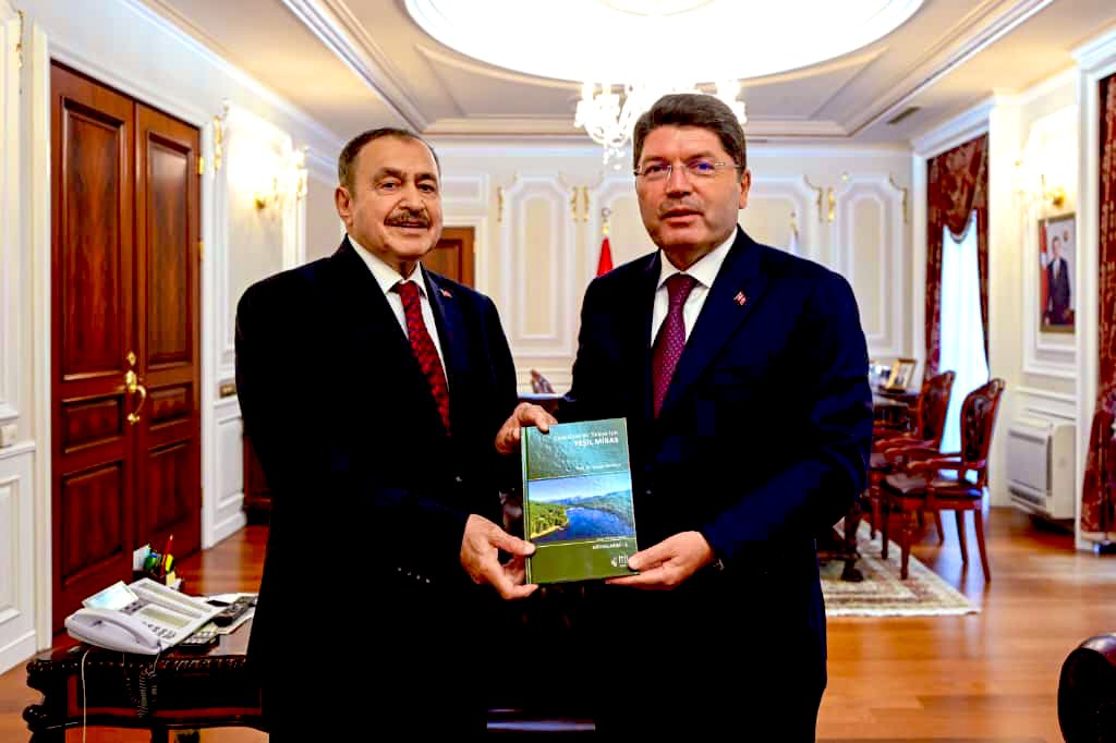 Orman ve Su İşleri eski Bakanı Prof. Dr. Veysel Eroğlu,