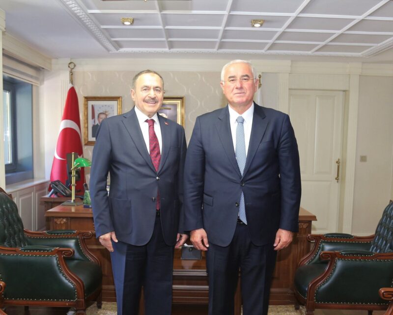 Prof. Dr. Veysel Eroğlu’ndan Kamu Başdenetçisi Mehmet Akarca’ya Ziyaret