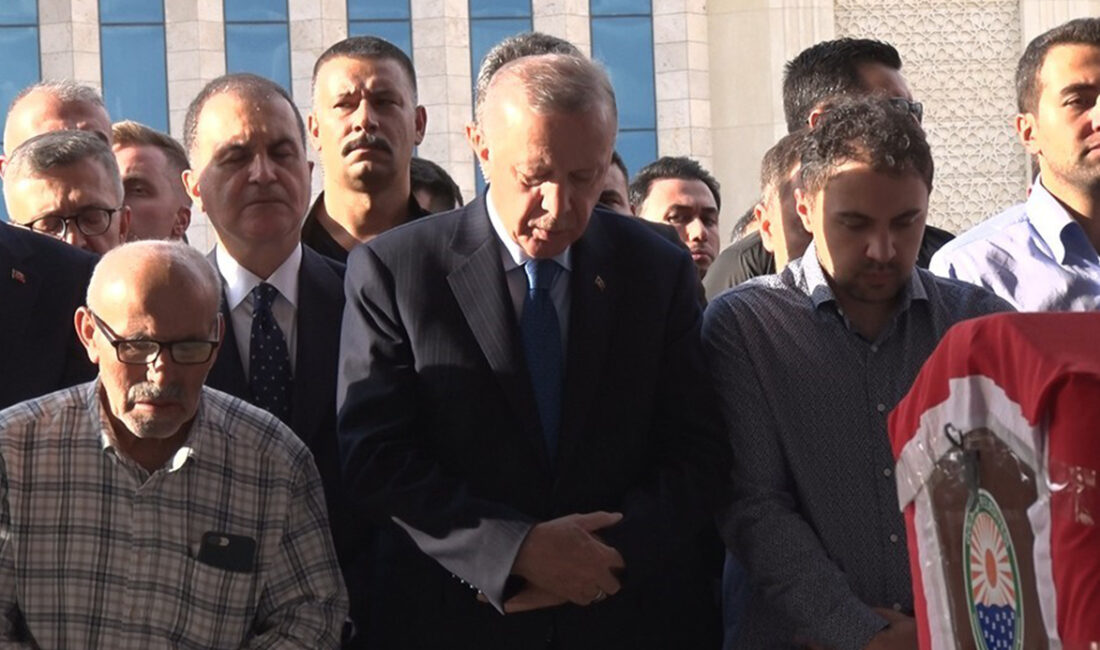 Cumhurbaşkanı Başdanışmanı Hamdi Kılıç, tedavi gördüğü hastalık nedeniyle 58 yaşında