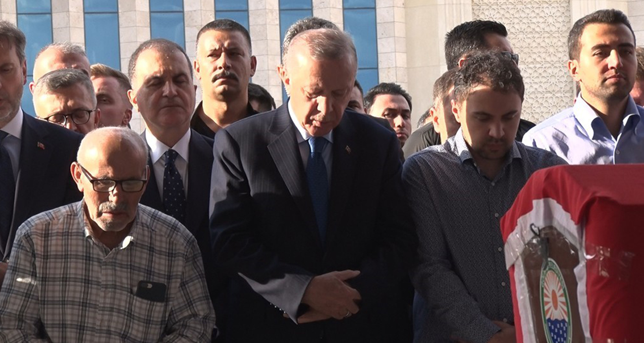 Cumhurbaşkanı Başdanışmanı Hamdi Kılıç, tedavi gördüğü hastalık nedeniyle 58 yaşında