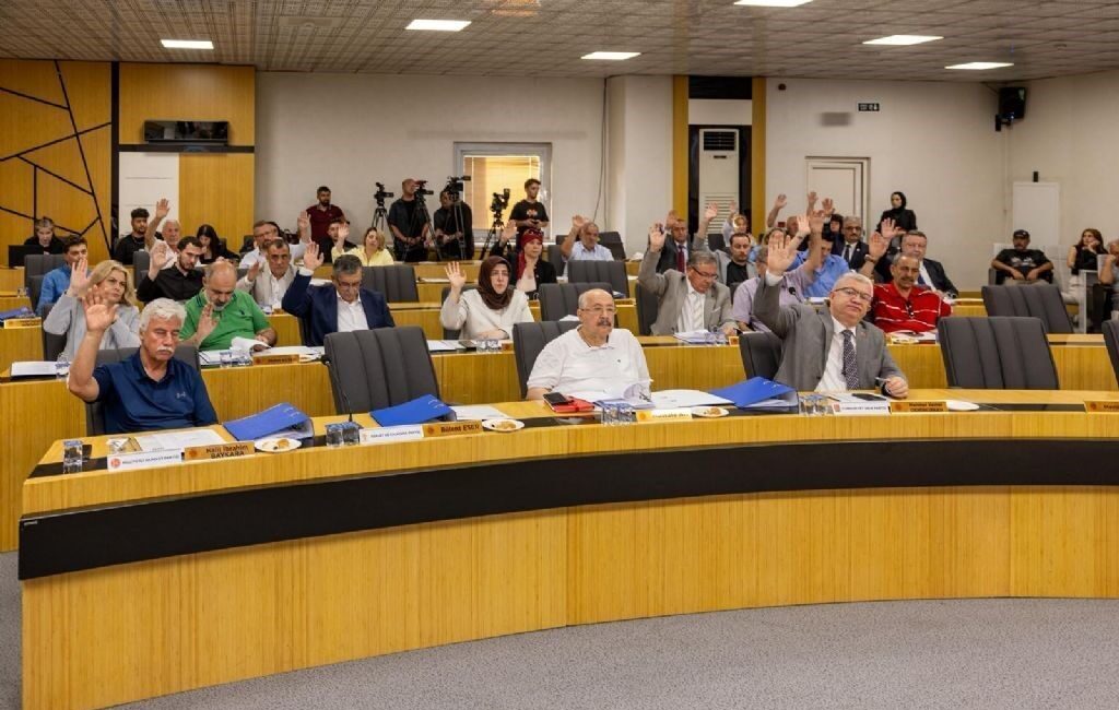 Toplantının yarın 1 Ekim’de yapılacağı kaydedildi.