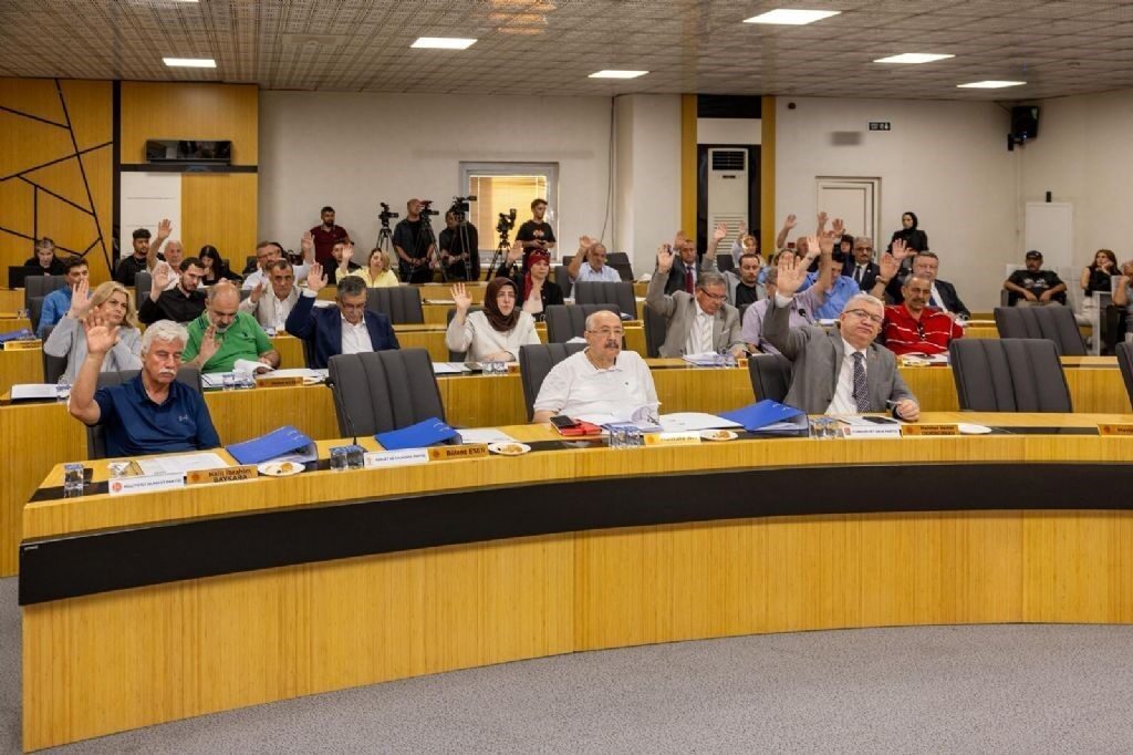 Toplantının yarın 1 Ekim’de yapılacağı kaydedildi.