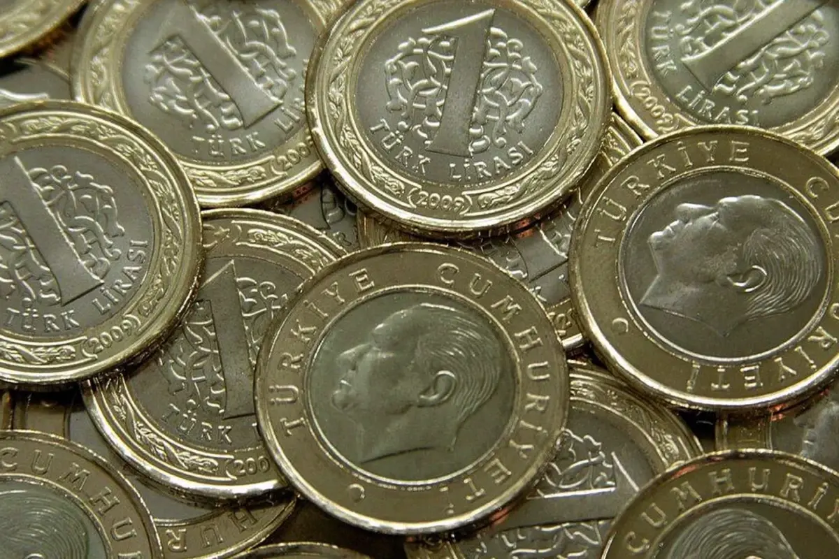 Türkiye’de hatalı basım madeni paralar, koleksiyonerlerin yeni gözdesi haline geldi.