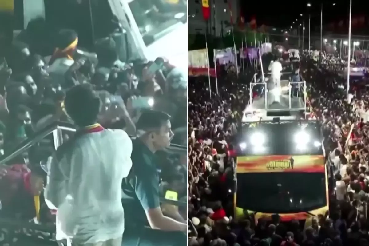 Hindistan'da Tamilaga Vettri Kazhagam Partisi tarafından düzenlenen mitingde 10 bin