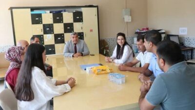 Afyonkarahisar İl Milli Eğitim Müdürü Miraç Sünnetci, öğrencilerle bir araya