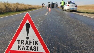 Afyonkarahisar’ın Dinar ilçesine bağlı Yeşilyurt köyü mevkiinde trafik kazası meydana