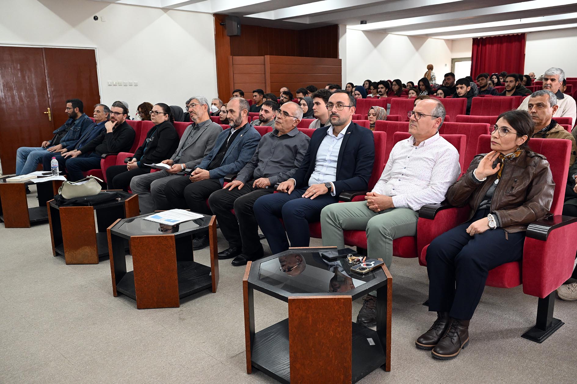 Afyon Kocatepe Üniversitesi (AKÜ) Fen-Edebiyat Fakültesi Tarih Bölümü, Tarih Topluluğu