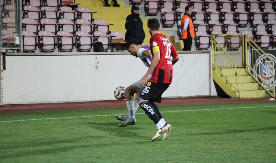 Afyonspor için zor 90 dakika TFF 3. Lig'in 8. haftasında Afyonspor sahasında karşılaştığı Eskişehirspor'a 5-1