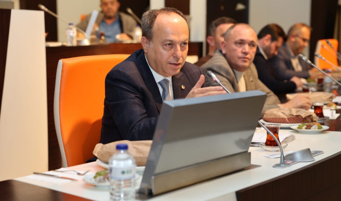“İhracatı desteklemeye devam edeceğiz” ATSO Yönetim Kurulu Başkanı Hüsnü Serteser: Oda olarak, üretimi destekleyen,