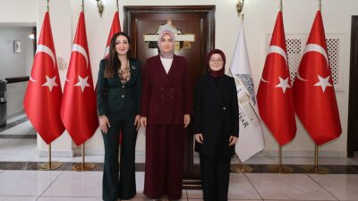 Afyonkarahisar Valisi Kübra Güran Yiğitbaşı, Bartın Vali Yardımcılığına atanan Evciler