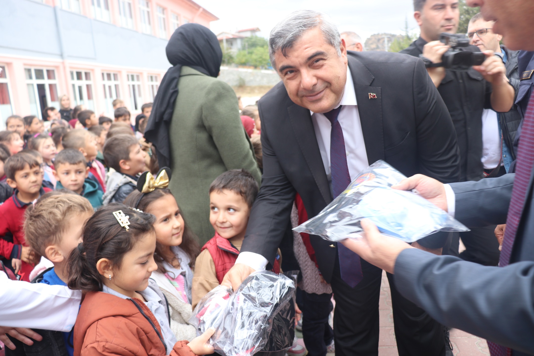 İl Jandarma Komutanı Jandarma Albay Murat Kaya, İl Emniyet Müdürü