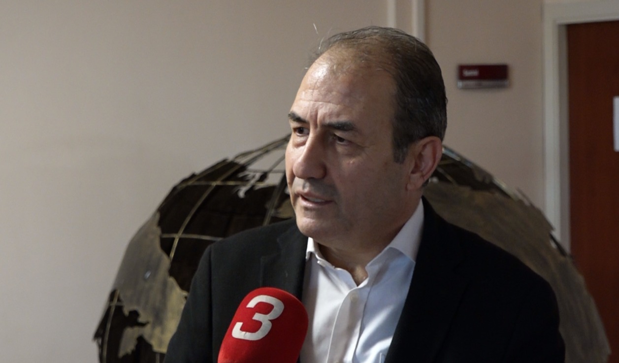 Türkiye ekonomisi 2025 yılını, yüksek enflasyon ve yüksek faiz oranlarının