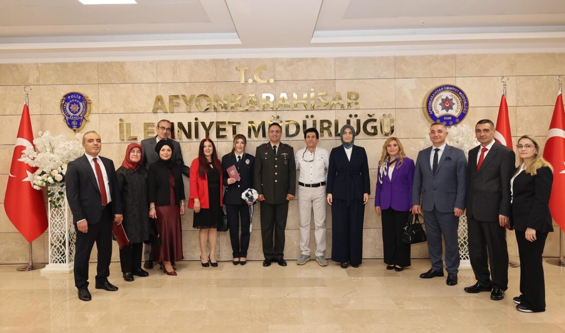 Afyonkarahisar Valisi Doç. Dr. Kübra Güran Yiğitbaşı, Polis Memuru Şirin