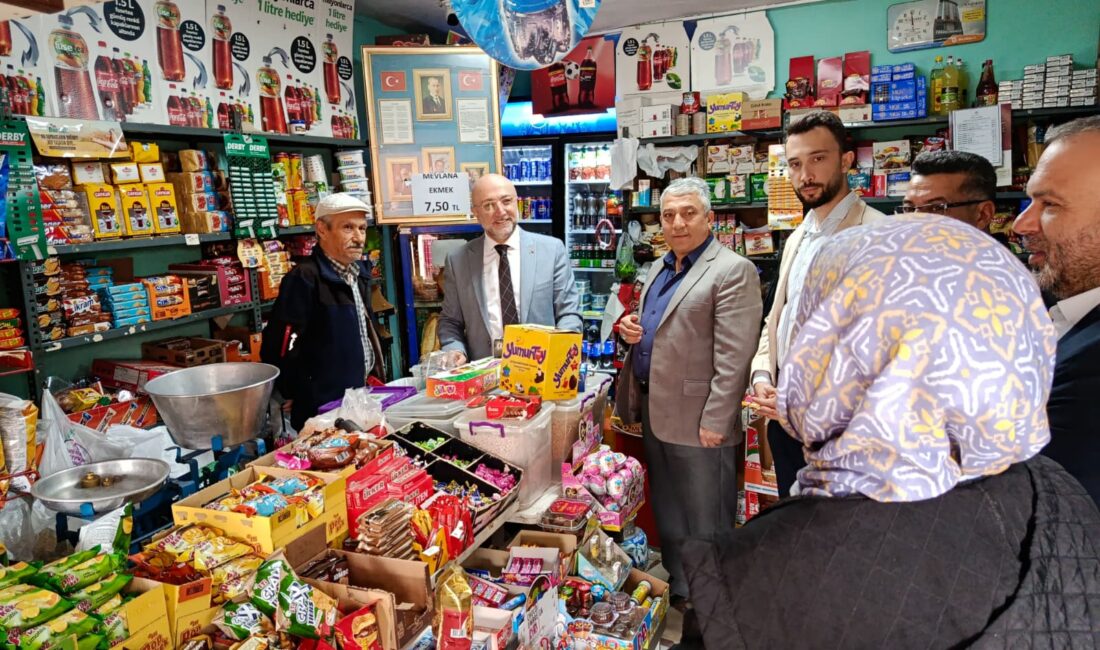 Afyonkarahisar’da AK Parti’den Anlamlı Dayanışma: Zimem Defterleri Kapatıldı Afyonkarahisar’da AK Parti İl Başkanı Turgay Şahin öncülüğünde Olucak ve