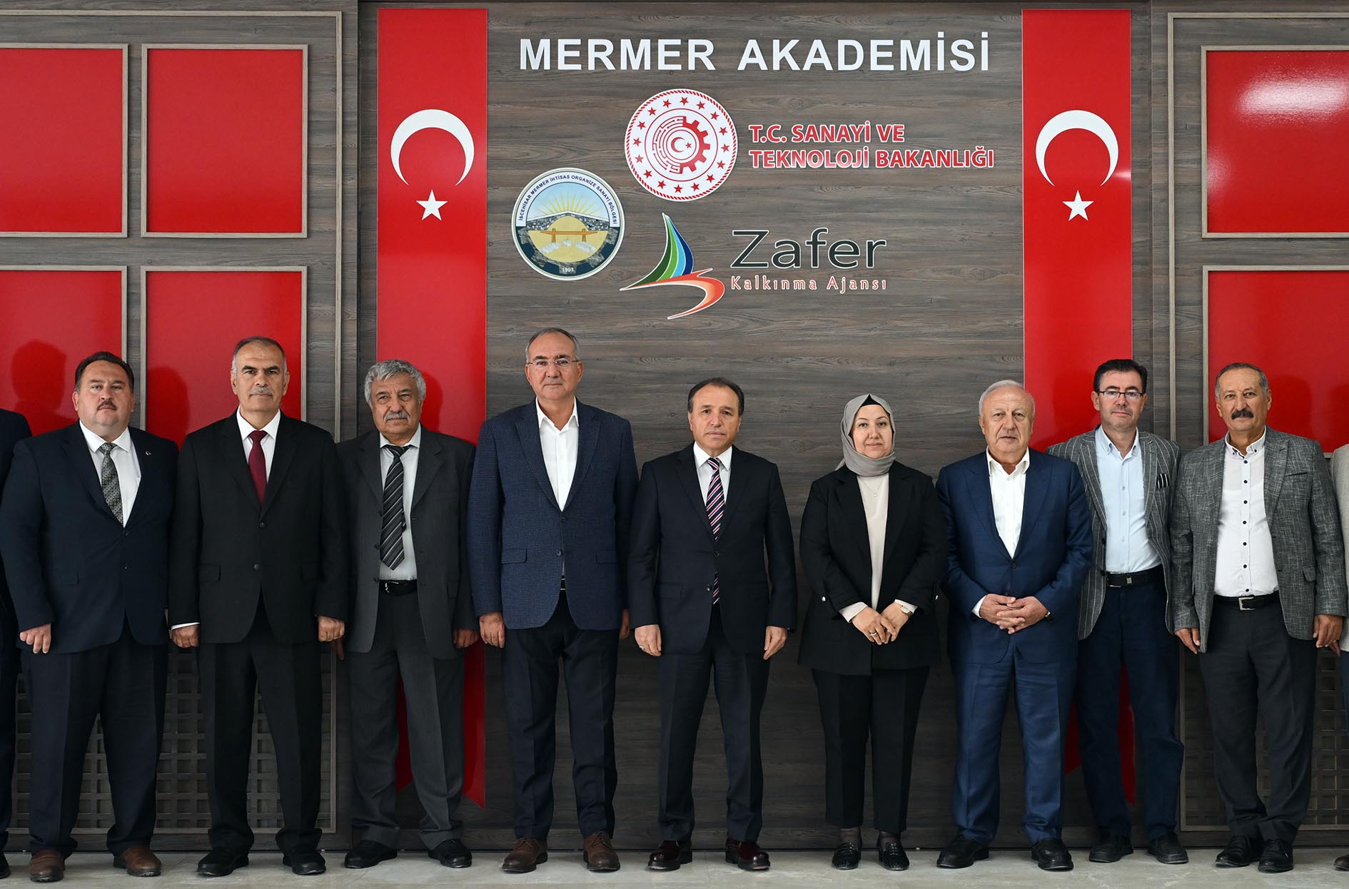 Afyon Kocatepe Üniversitesi (AKÜ) İscehisar Meslek Yüksekokulu bünyesinde, iş insanlarının