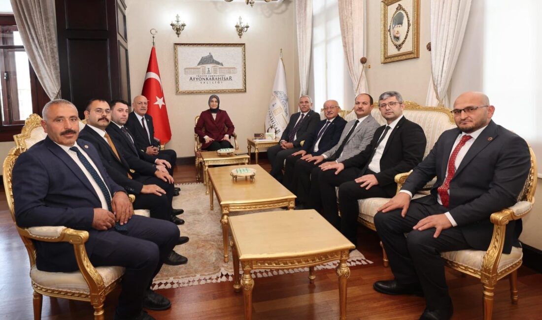 İl Genel Meclisi MHP Grup Başkanı Ahmet Zeki Ertürk ve