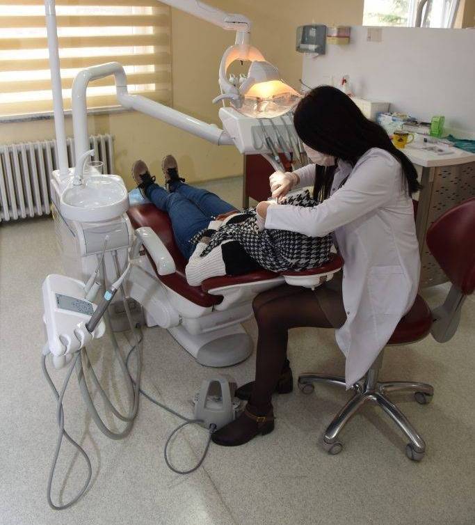 AFSÜ Ağız ve Diş Sağlığı Uygulama ve Araştırma Merkezi (ADSUAM)