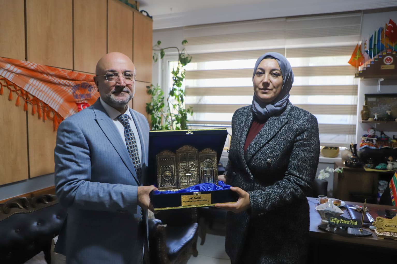 AK Parti Afyonkarahisar İl Başkanı Turgay Şahin, İl Başkan Yardımcıları