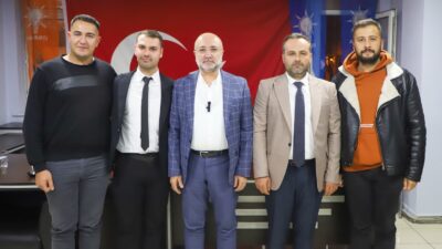 AK Parti’de genişletilmiş ilçe danışma meclisi toplantıları aralıksız sürüyor. Afyonkarahisar’da