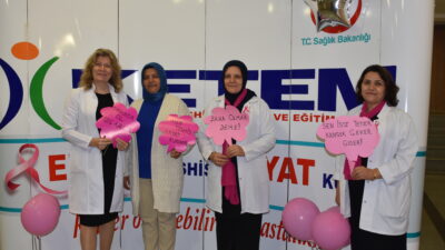 Afyonkarahisar’da sağlık kontrolü için gittiği merkezde meme kanseri olduğunu öğrenen