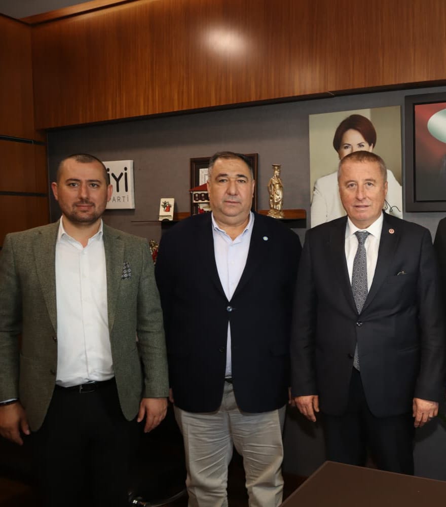 İYİ Parti Afyonkarahisar Merkez İlçe Başkanı İzzet Köken, 26 Ekim