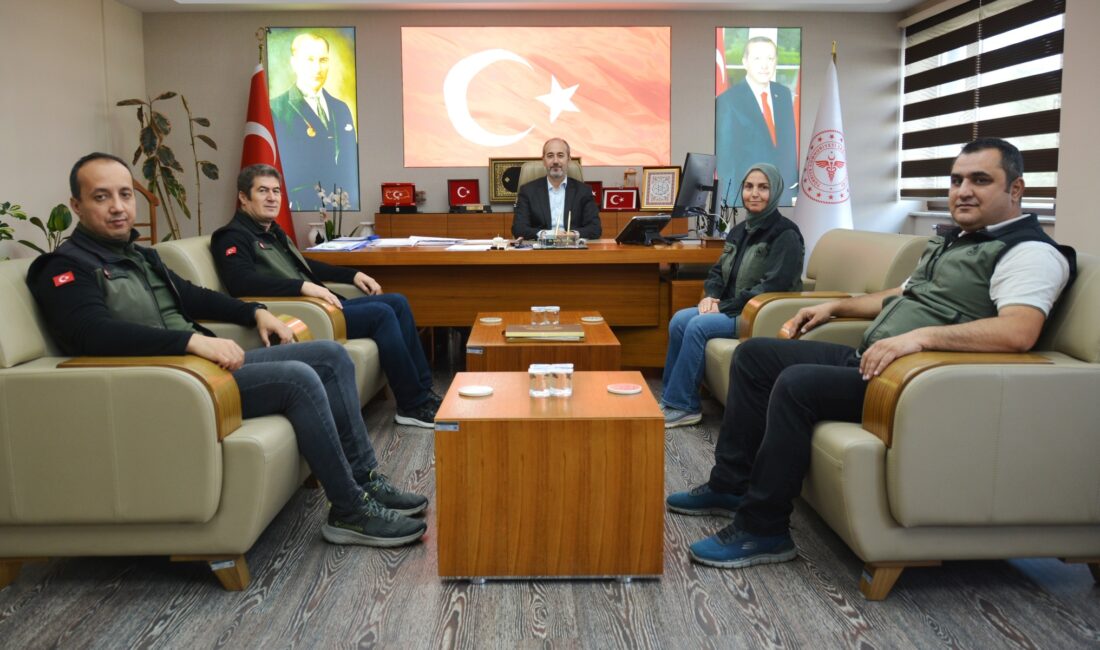 Afyonkarahisar Orman İşletme Müdürü Mutlu Tepe, Müdür Yardımcısı Mehmet Yiğit