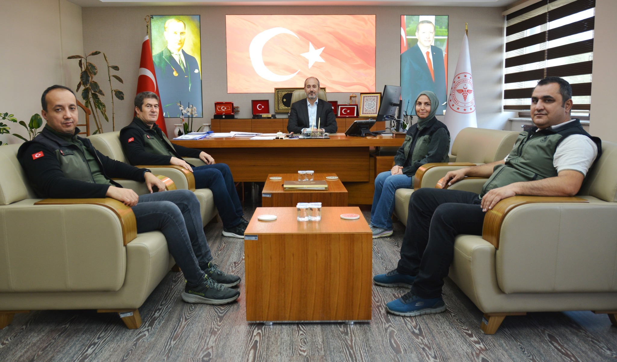 Afyonkarahisar Orman İşletme Müdürü Mutlu Tepe, Müdür Yardımcısı Mehmet Yiğit