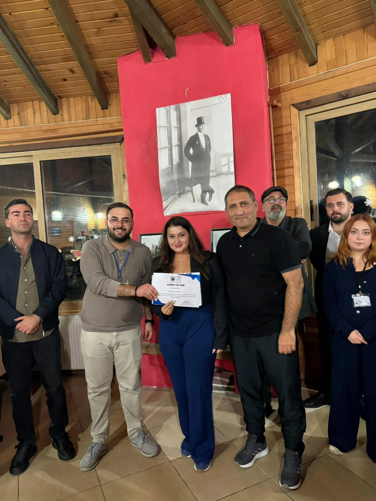 Atatürkçü Düşünce Derneği Afyonkarahisar Gençlik Kolları Başkanı Ezgi Ateş, genel