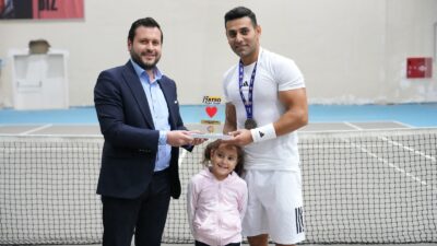 Aile temalı 19. ATSO Spor Oyunları kapsamında düzenlenen erkekler kort