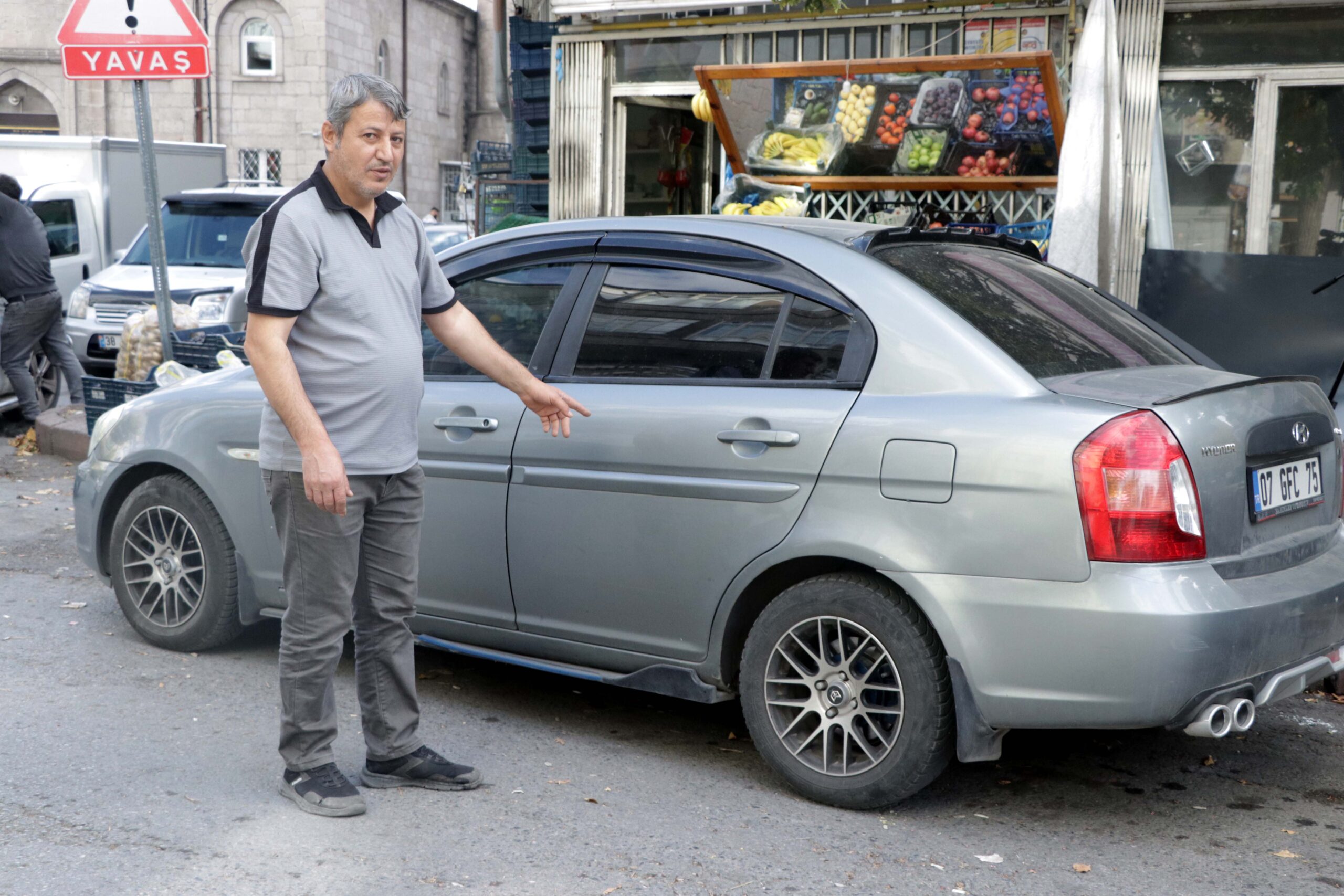 Kayseri'de bir vatandaş, 235 bin TL’ye satın aldığı otomobilin iki