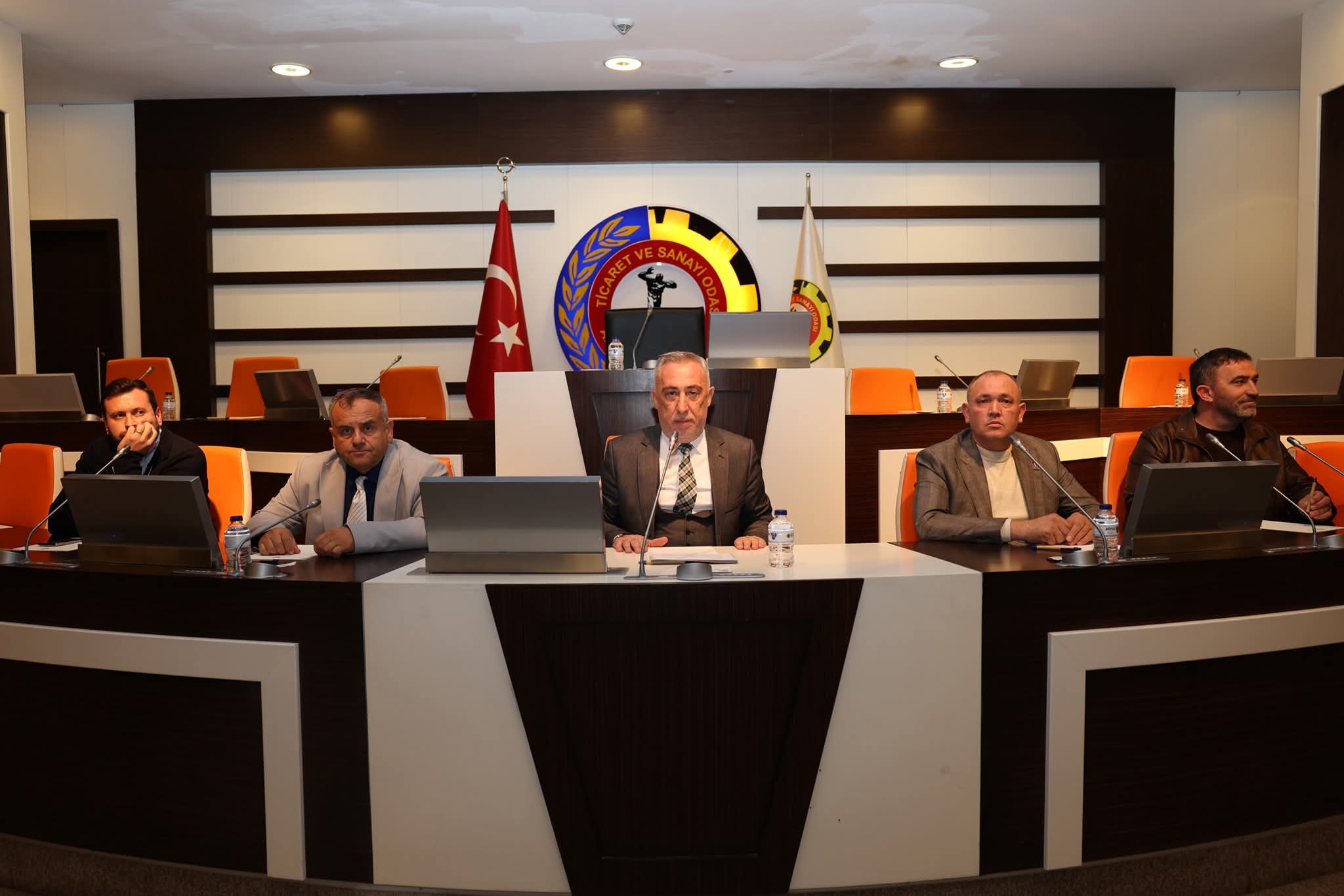 ATSO Yönetim Kurulu Başkan Yardımcısı Yücel Albay, 2025 yılının ikinci