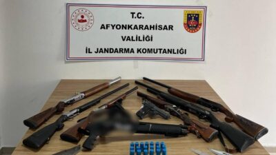 Afyonkarahisar’da jandarma tarafından düğünlerde havaya ateş açan şahıslara yönelik gerçekleştirilen