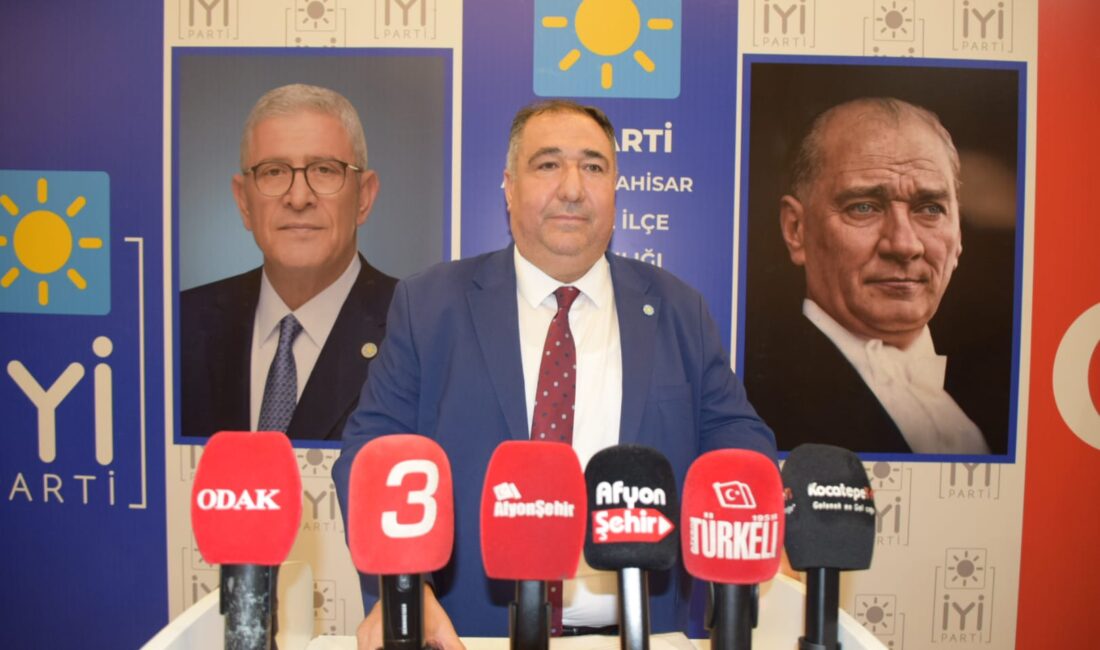 İYİ Parti, 17 ilçede kongrelerini tamamladı İYİ Parti Afyonkarahisar İl Başkanı Muhammet Mısırlıoğlu, partisinin Afyonkarahisar genelinde