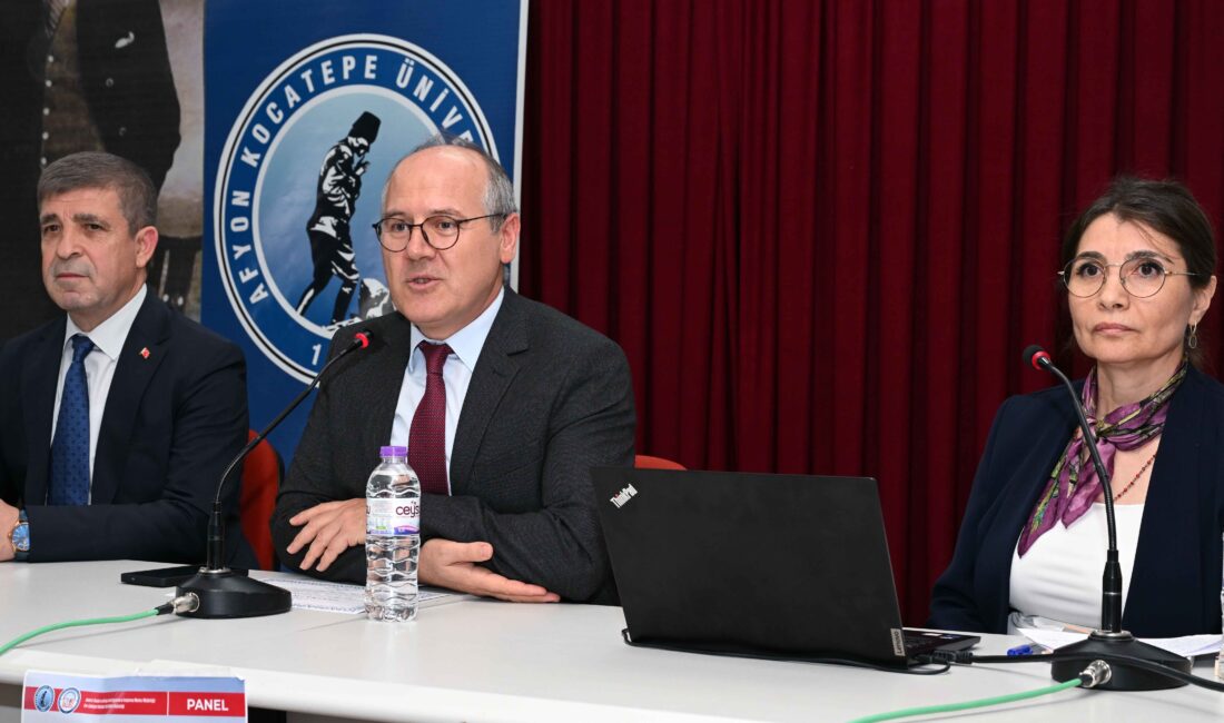 “Maziden Atiye Cumhuriyetin Hikayesi” anlatıldı Türkiye Cumhuriyeti’nin 102. yılı kutlamaları kapsamında Afyonkarahisar Valiliği, Afyon Kocatepe