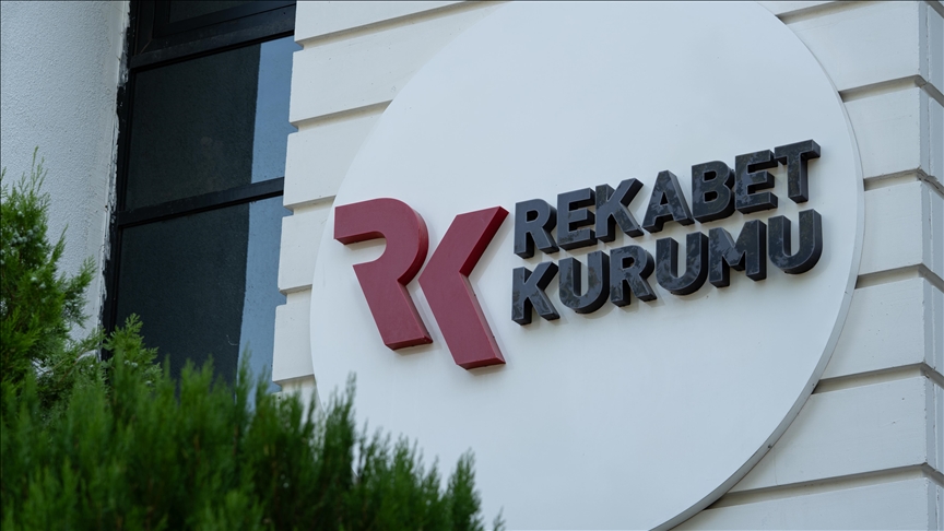 Rekabet Kurulu, spor giyim ve aksesuarları alanında faaliyet gösteren Adidas