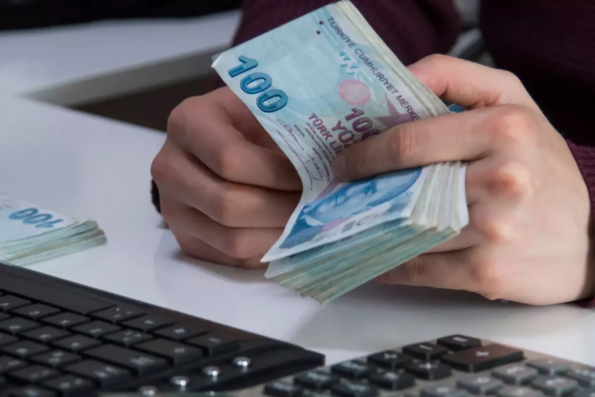 Belediyeler 38 ilde KPSS şartı olmadan yüzlerce personel alımı yapıyor.