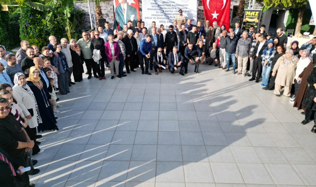 Bolvadinliler, İzmir’de bir araya geldi İzmir’de yaşayan Bolvadinli hemşehriler, düzenlenen büyük buluşmada bir araya geldi.