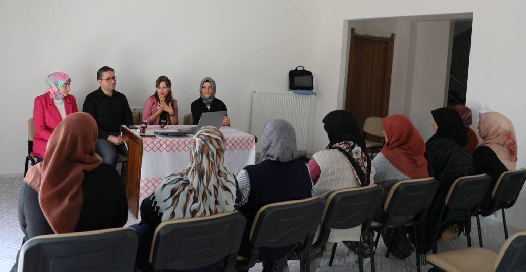 Afyonkarahisar Sağlık Bilimleri Üniversitesi (AFSÜ) Bebek Dostu Hastane Komitesi, 1-7
