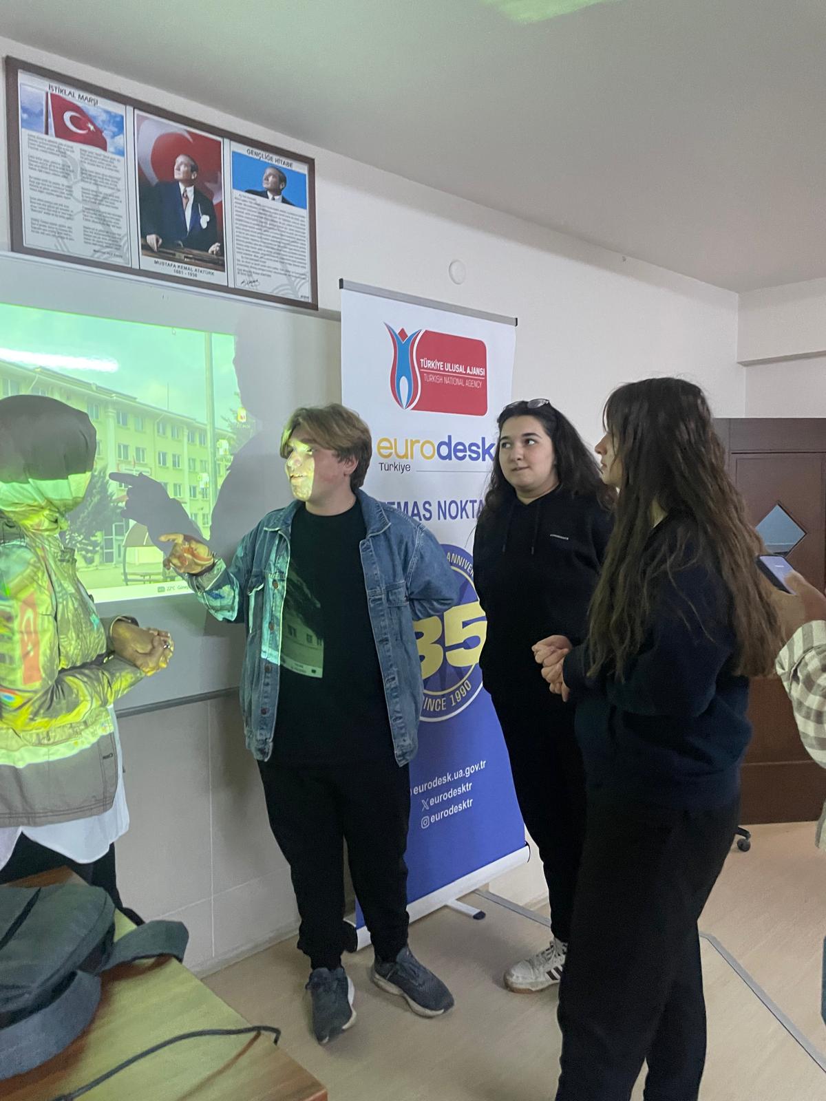 Afyonkarahisar İl Millî Eğitim Müdürlüğü AR-GE Birimi koordinasyonunda yürütülen “GENÇ
