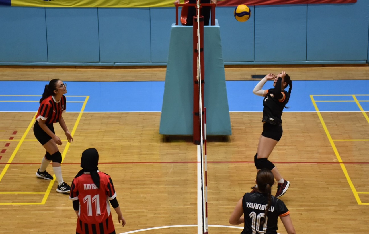 Afyonkarahisar Gençlik ve Spor İl Müdürlüğü tarafından düzenlenen Okul Sporları
