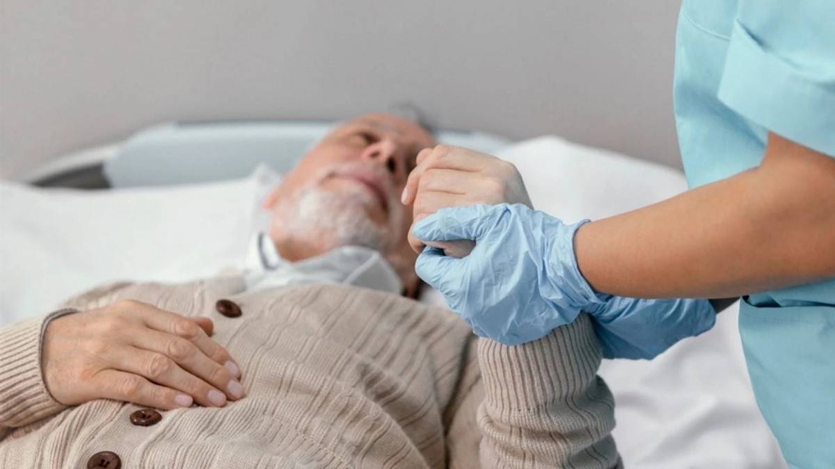 Afyonkarahisar Sağlık Bilimleri Üniversitesi (AFSÜ) Tıp Fakültesi Nöroloji Ana Bilim