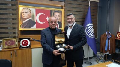 Afyonkarahisar Muhtarlar Derneği Başkanı Suat Uygur, 9 dönemdir (yaklaşık 40