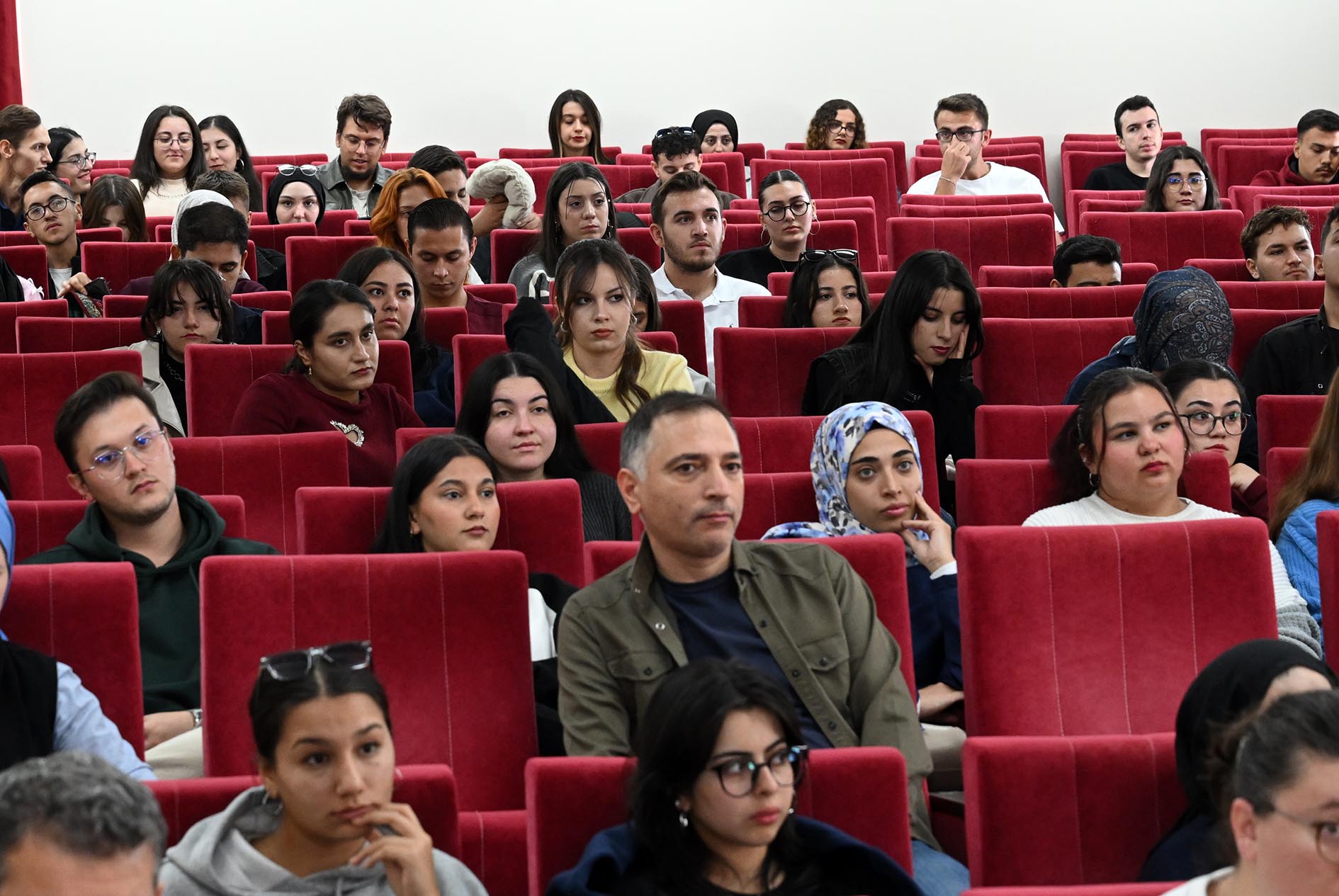  Afyon Kocatepe Üniversitesi (AKÜ) Fen Edebiyat Fakültesi tarafından “İklim Krizi