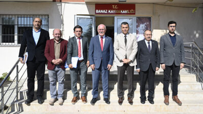 Uşak Üniversitesi Rektörü Prof. Dr. Ekrem Savaş, Banaz Meslek Yüksekokulu’nu