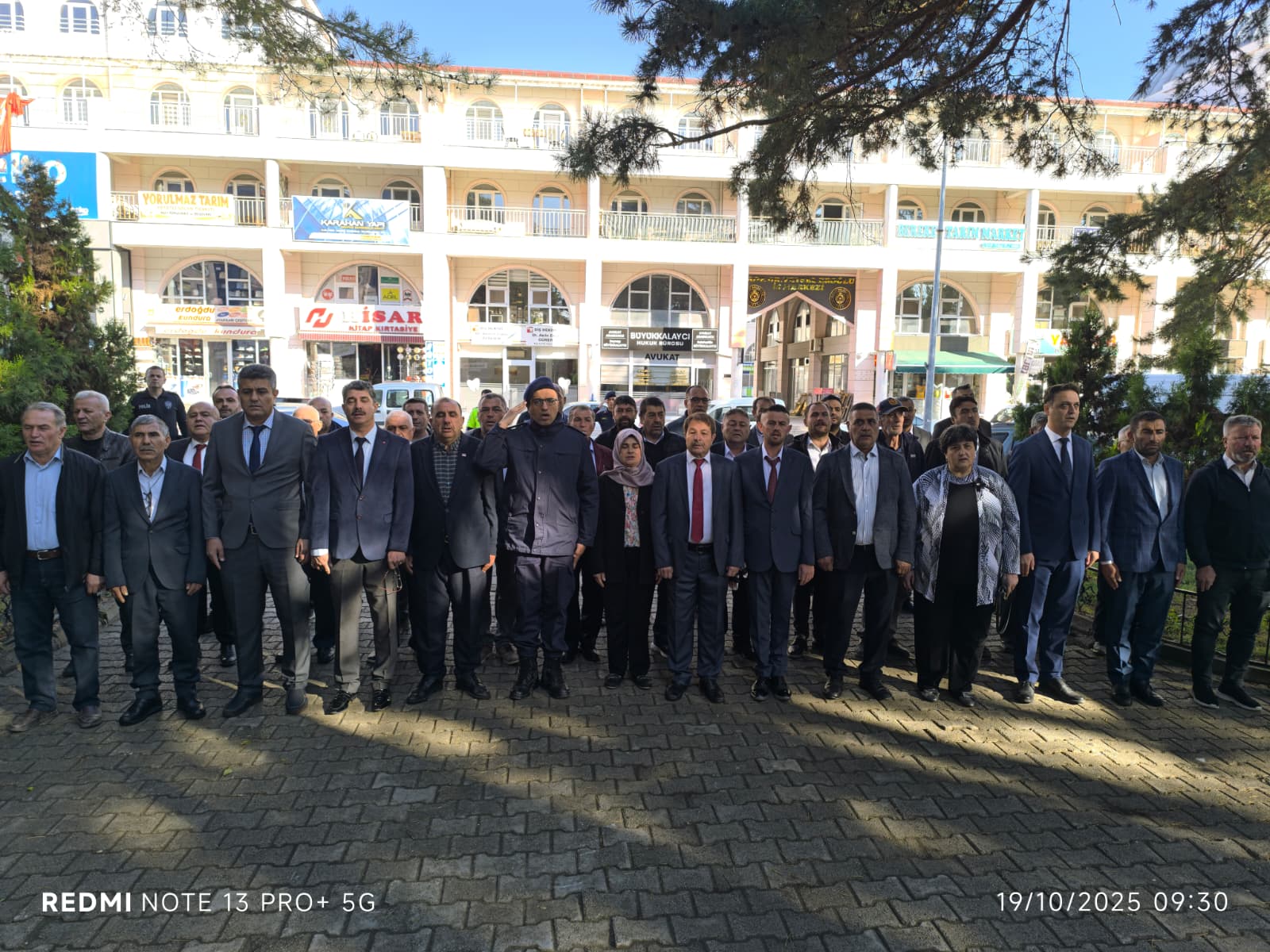 Afyonkarahisar’ın Şuhut ilçesinde, 19 Ekim Muhtarlar Günü dolayısıyla köy ve